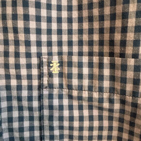 Izod Mens Size Medium Button Down Long Sleeve Shirt Casual Office Work Staple - Picture 3 of 13